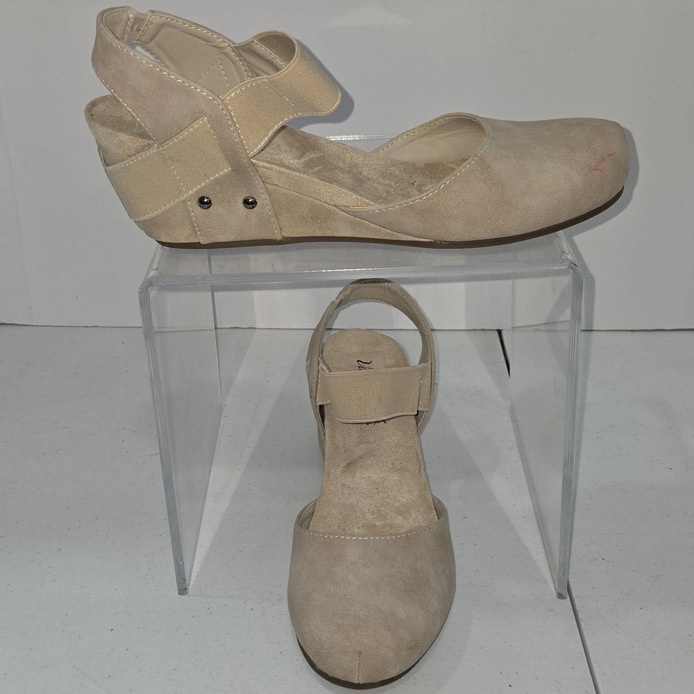 Vintage 7 Eight Freedom XH-2167 Beige Wedge Sandals Women 11M Elastic Strap